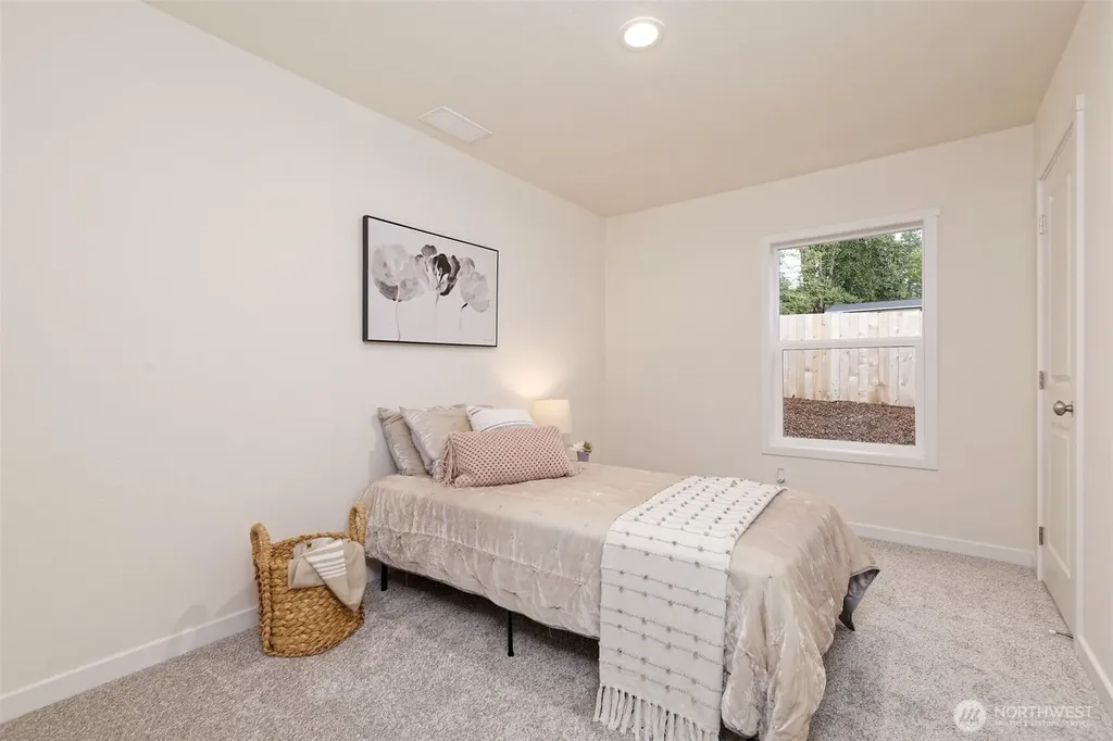 111 E Ashwood Lane Shelton WA 98584