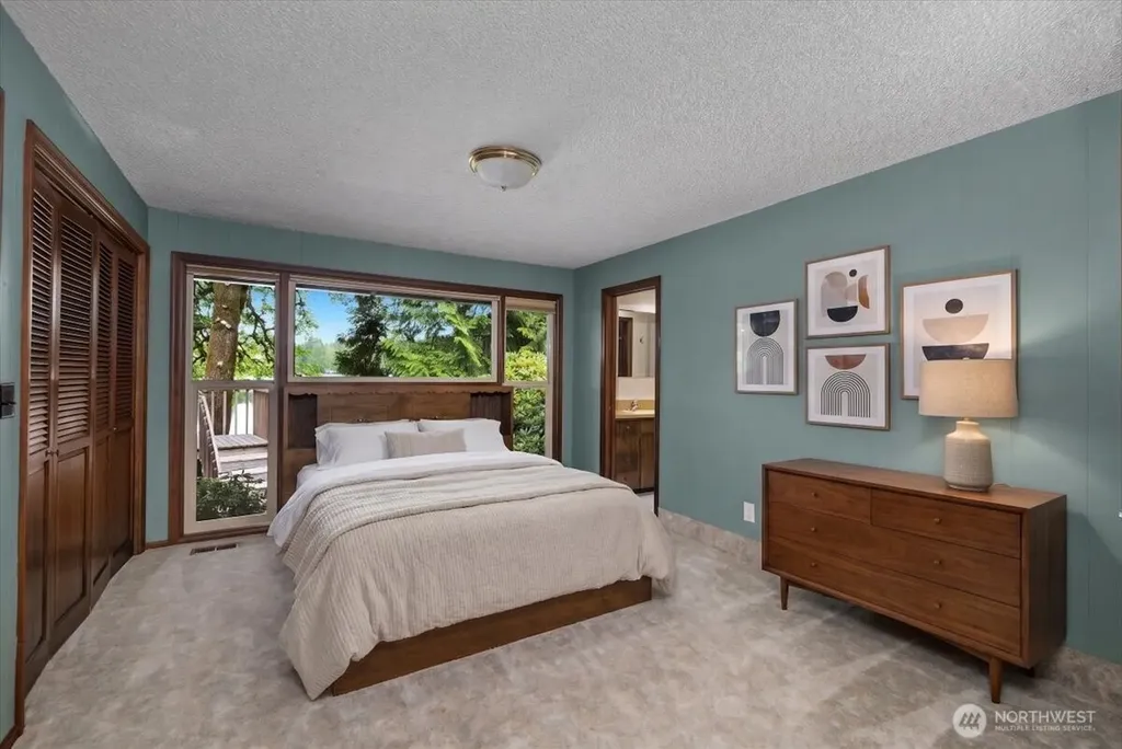 1989 Canterbury Place SW Olympia WA 98512