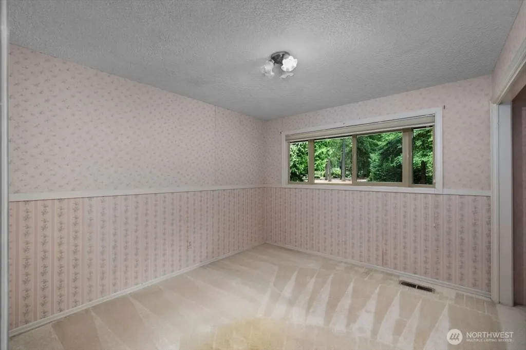 1989 Canterbury Place SW Olympia WA 98512
