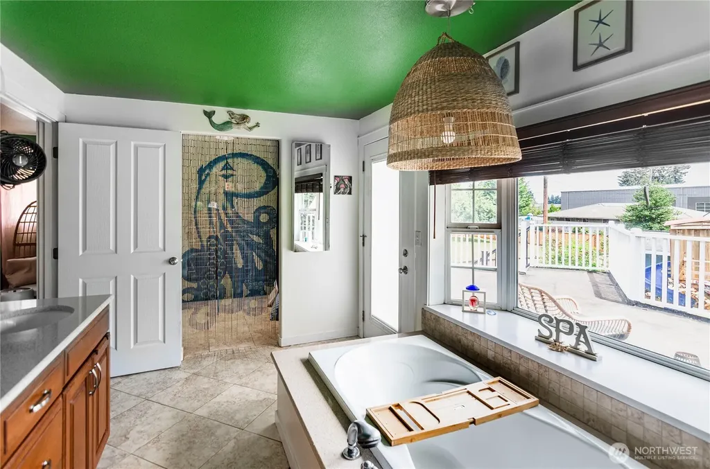 210 Shadow Lane NE Olympia WA 98506