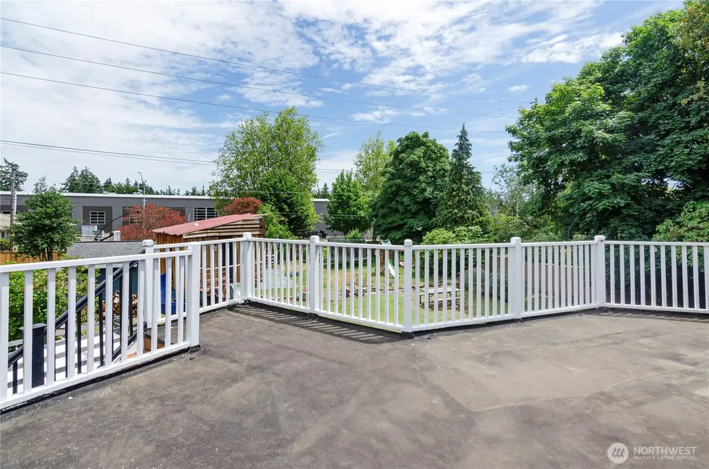 210 Shadow Lane NE Olympia WA 98506