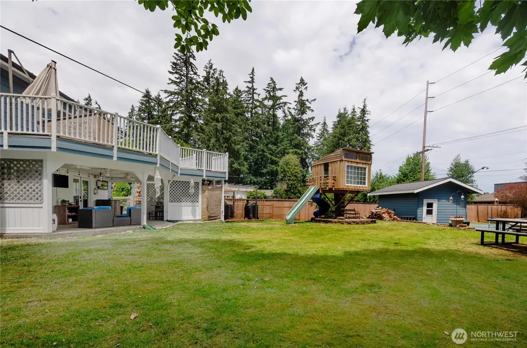 210 Shadow Lane NE Olympia WA 98506