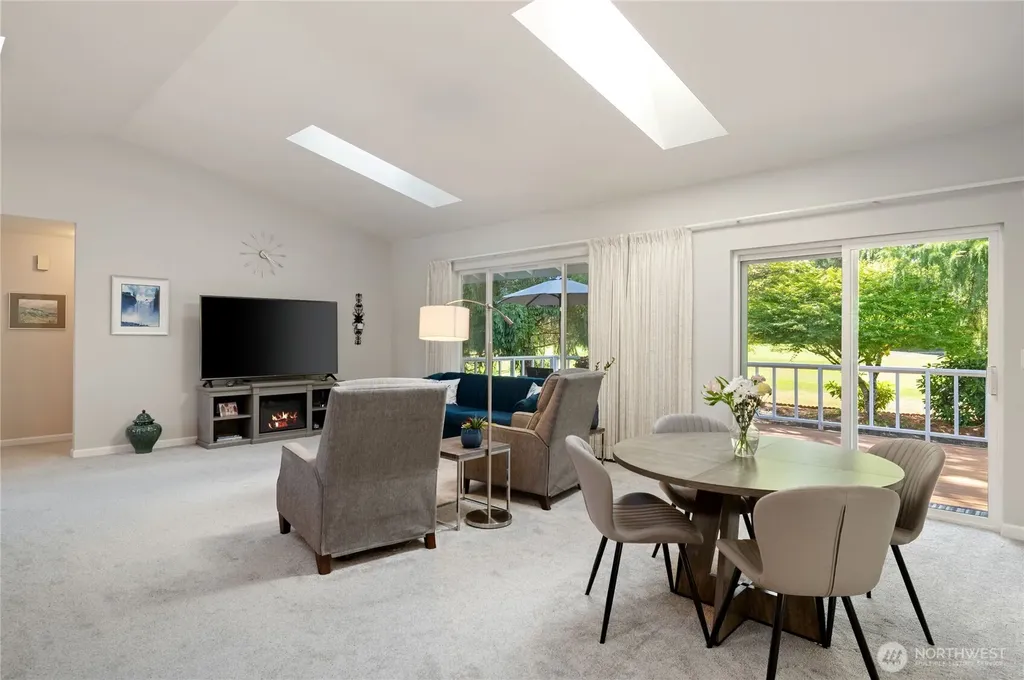 41 E Rainier Drive Allyn WA 98524