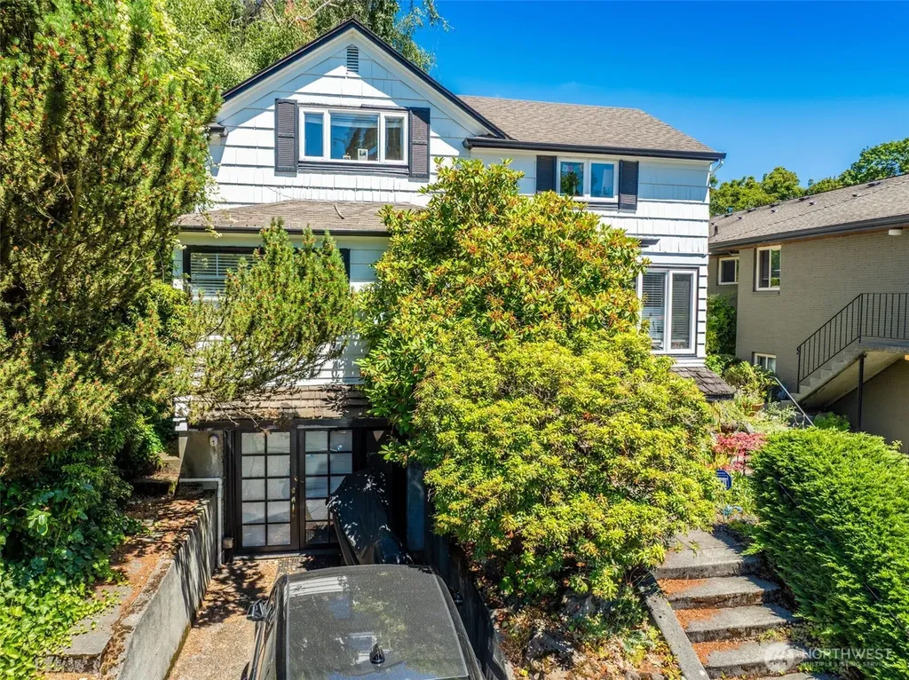 910 E Prospect Street Seattle WA 98102