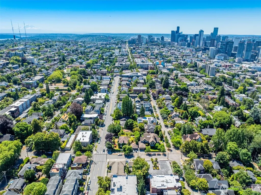 910 E Prospect Street Seattle WA 98102