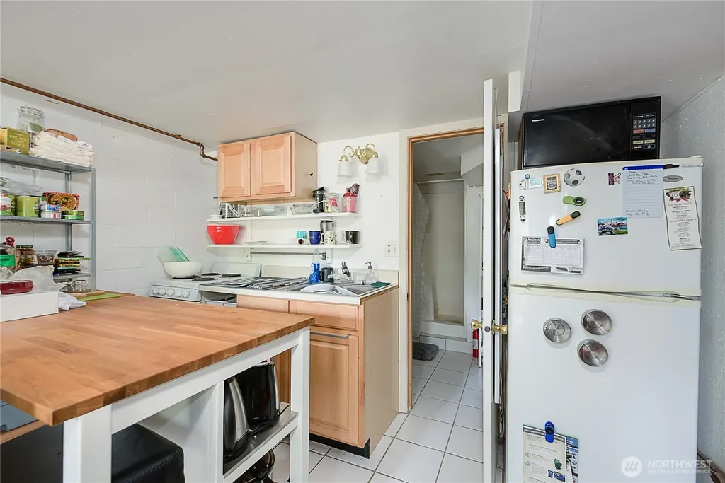 910 E Prospect Street Seattle WA 98102