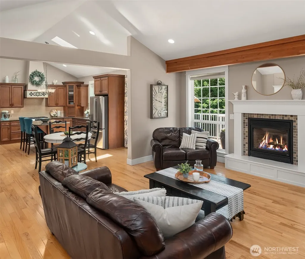 2312 NE Solar View Court Poulsbo WA 98370
