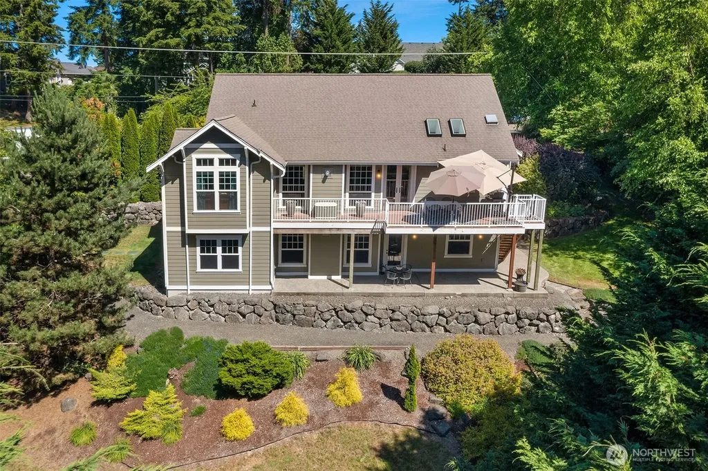 2312 NE Solar View Court Poulsbo WA 98370