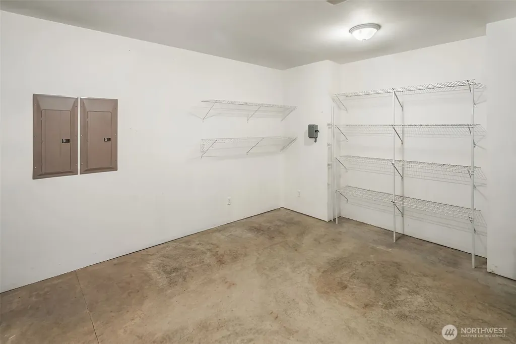 2312 NE Solar View Court Poulsbo WA 98370