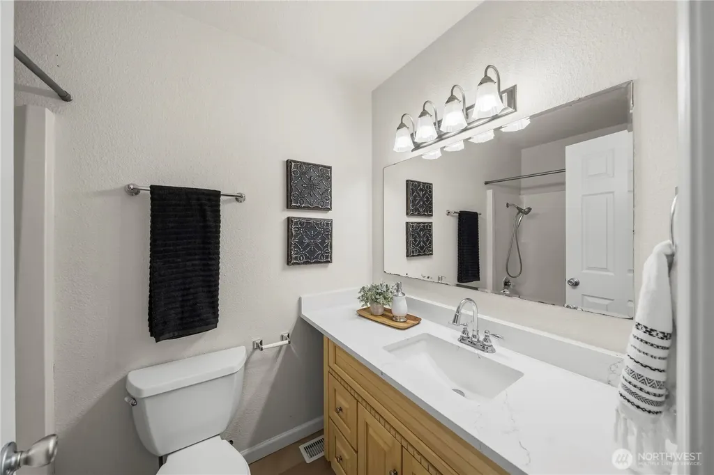3105 13th Street SW Puyallup WA 98373