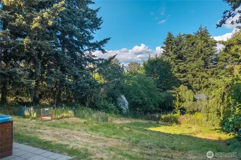 3105 13th Street SW Puyallup WA 98373