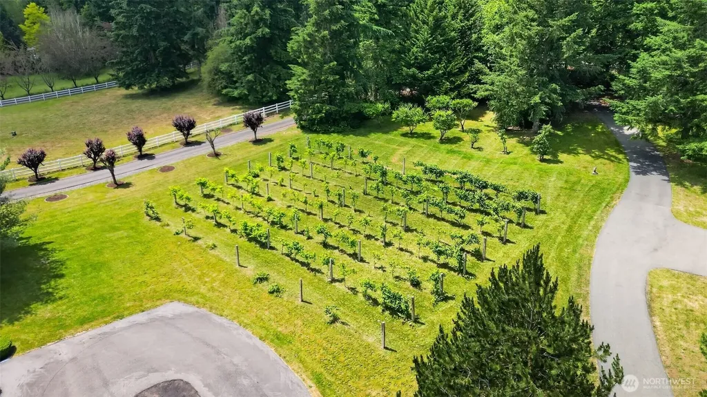 3601 214th Avenue E Lake Tapps WA 98391