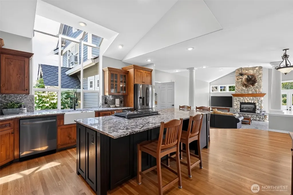 3601 214th Avenue E Lake Tapps WA 98391
