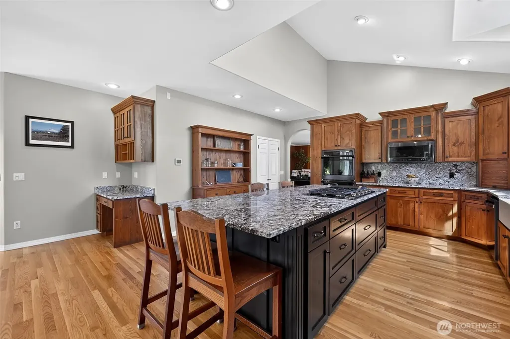 3601 214th Avenue E Lake Tapps WA 98391