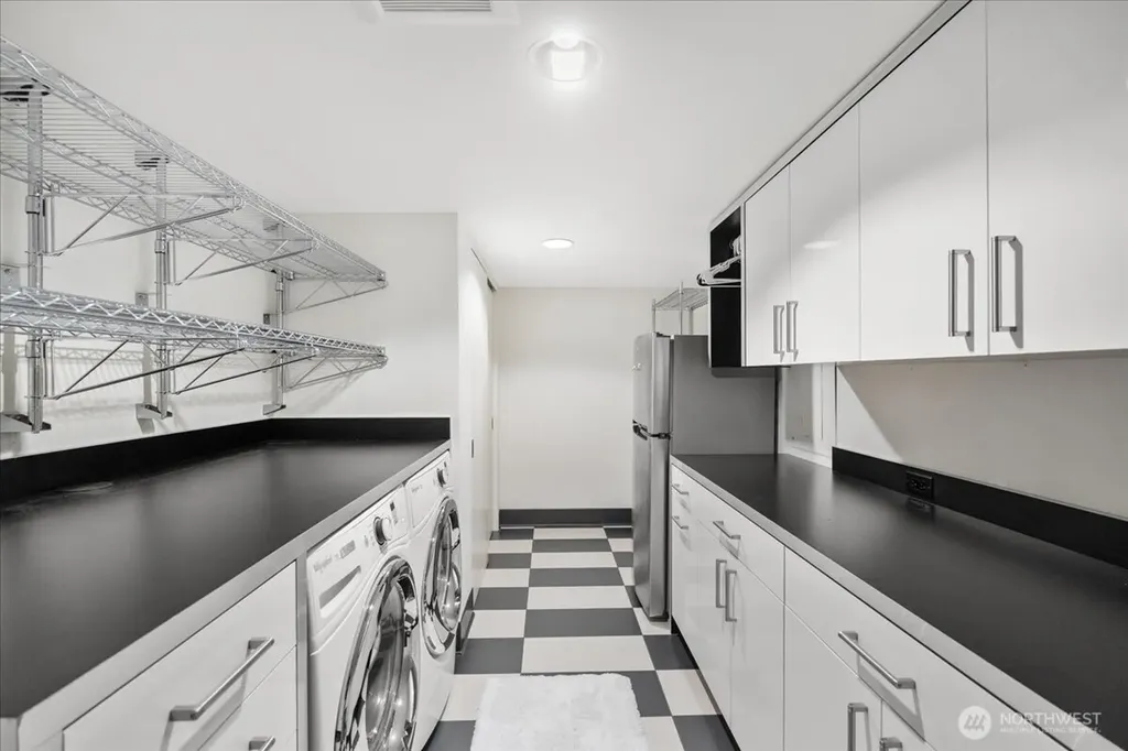 1958 Harvard Avenue E Seattle WA 98102