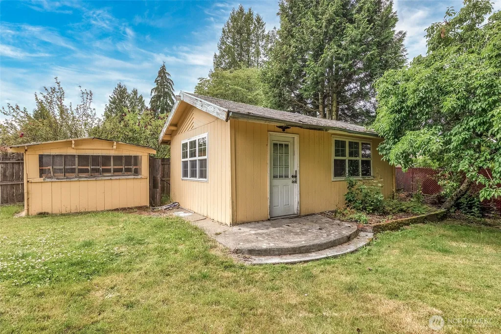 11300 SE 214th Street Kent WA 98031