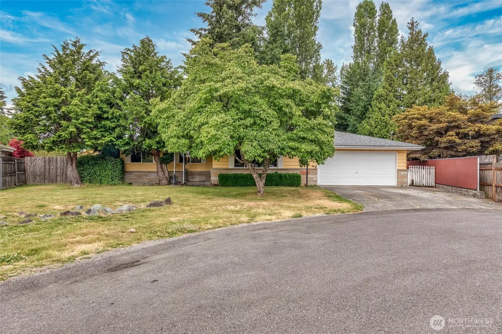11300 SE 214th Street Kent WA 98031