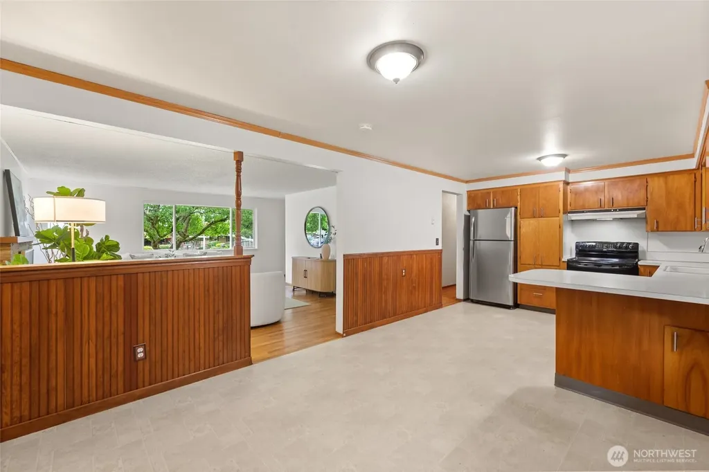 11300 SE 214th Street Kent WA 98031