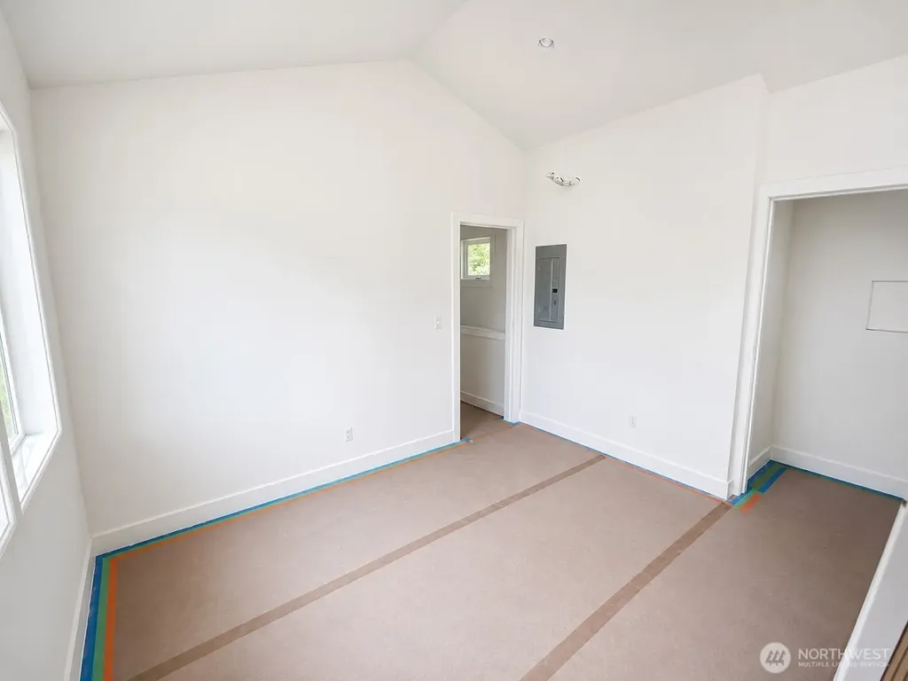 4909 SW Canada Drive Seattle WA 98136