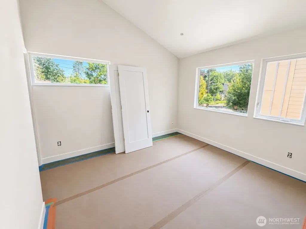 4909 SW Canada Drive Seattle WA 98136