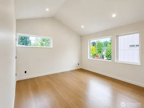 4909 SW Canada Drive Seattle WA 98136