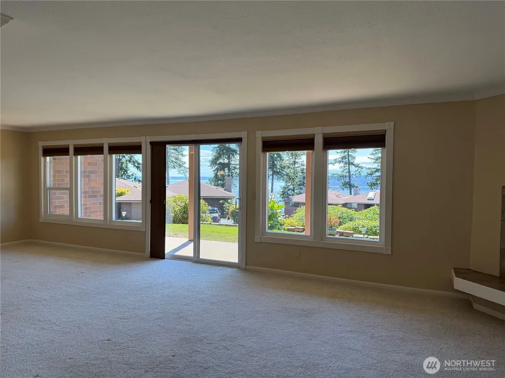 8112 53rd Avenue W Mukilteo WA 98275