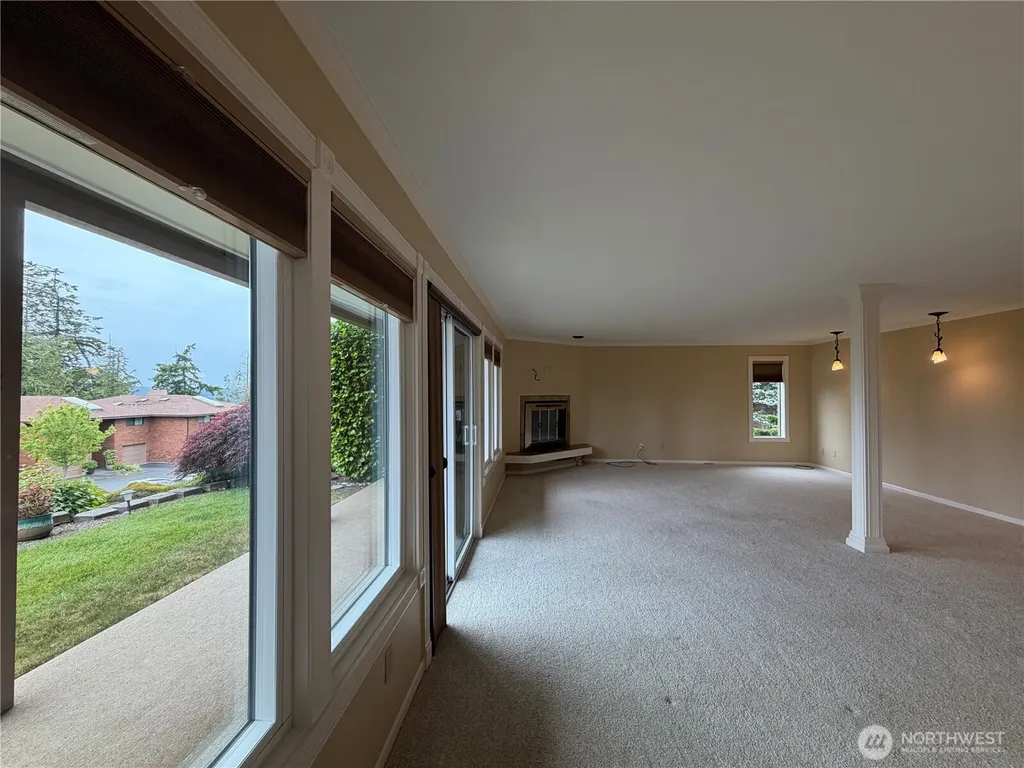 8112 53rd Avenue W Mukilteo WA 98275