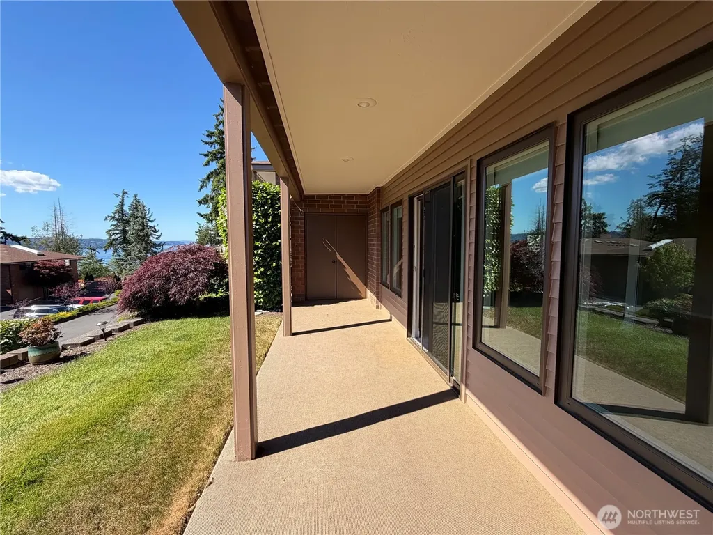 8112 53rd Avenue W Mukilteo WA 98275