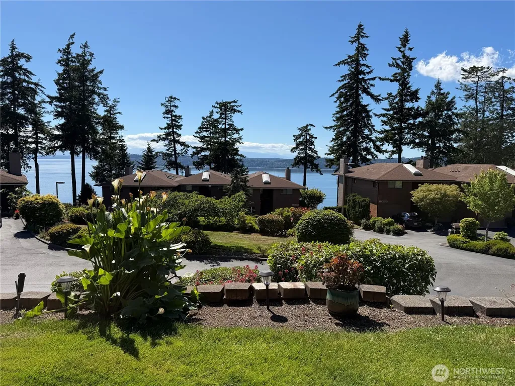 8112 53rd Avenue W Mukilteo WA 98275