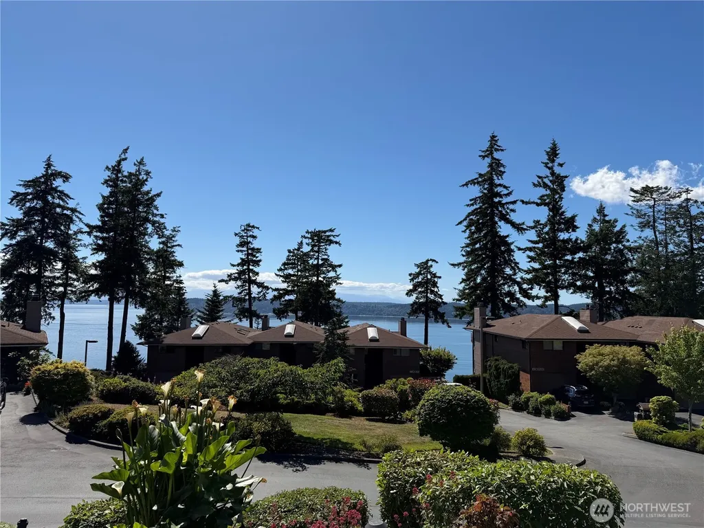 8112 53rd Avenue W Mukilteo WA 98275