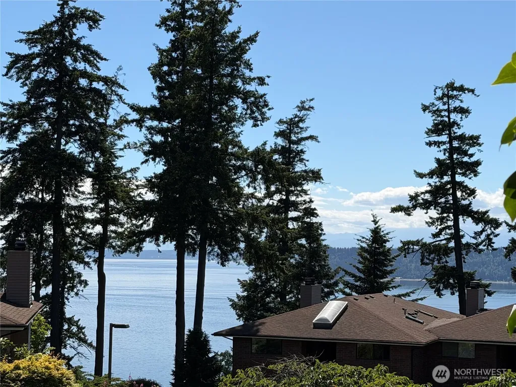 8112 53rd Avenue W Mukilteo WA 98275