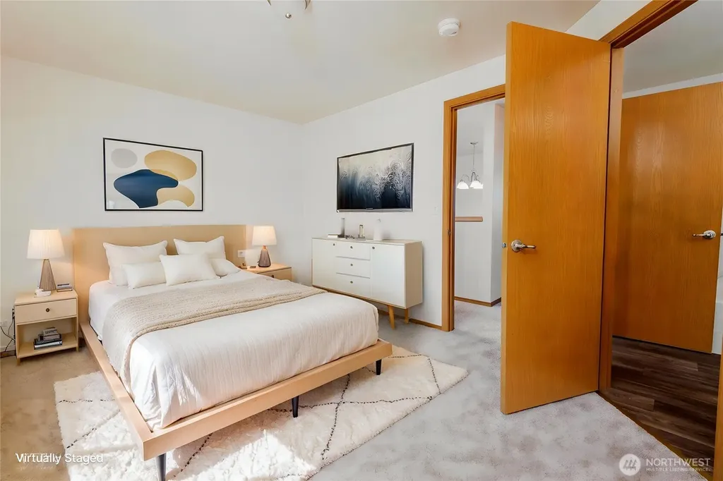 1031 E 43rd Street Court Tacoma WA 98404