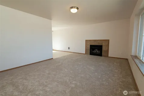 1031 E 43rd Street Court Tacoma WA 98404