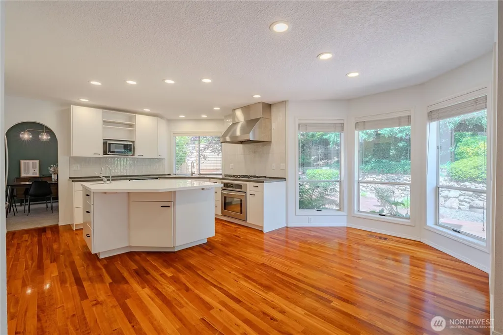 12714 SE Angus Vancouver WA 98683