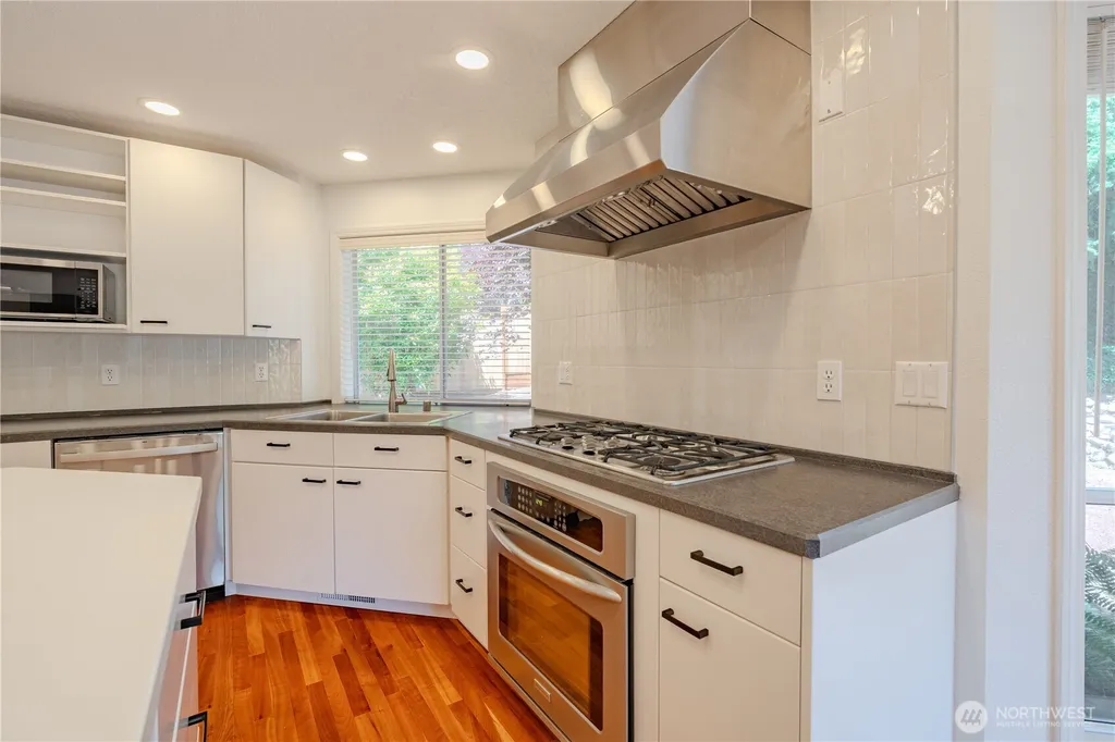 12714 SE Angus Vancouver WA 98683