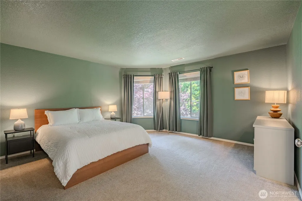 12714 SE Angus Vancouver WA 98683