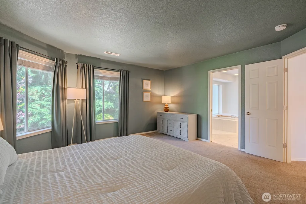 12714 SE Angus Vancouver WA 98683