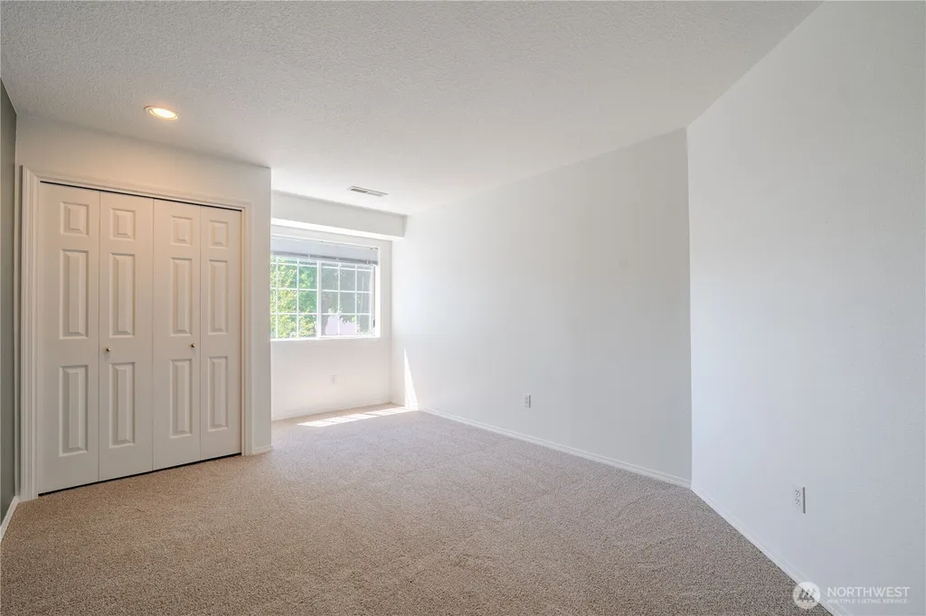 12714 SE Angus Vancouver WA 98683