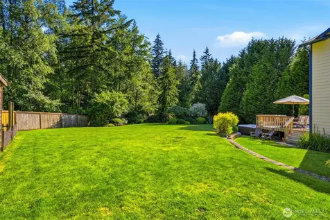 8424 96th Street NE Marysville WA 98270