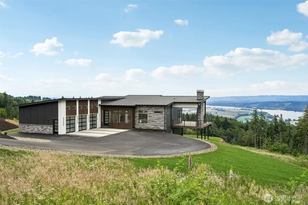 340 Anderson Drive Kalama WA 98625