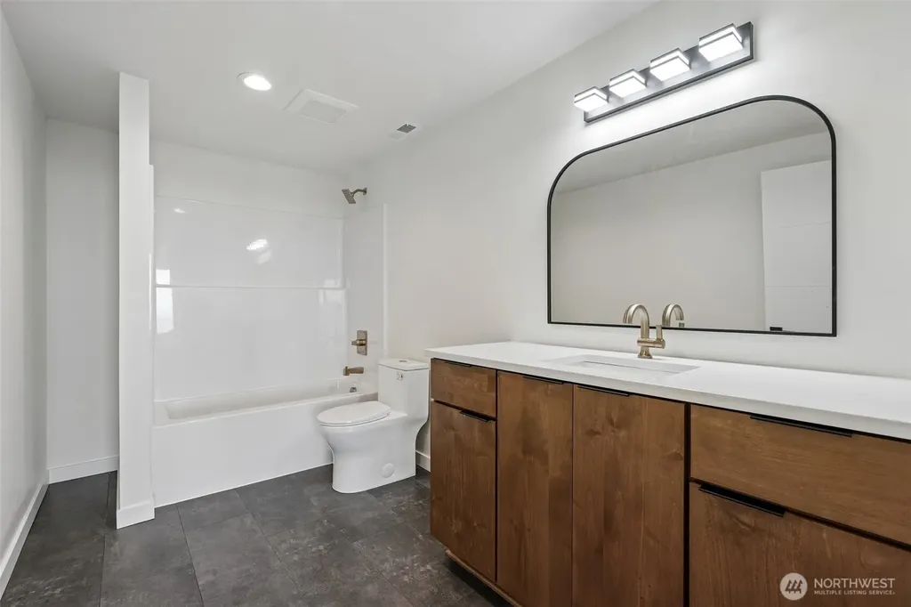 340 Anderson Drive Kalama WA 98625