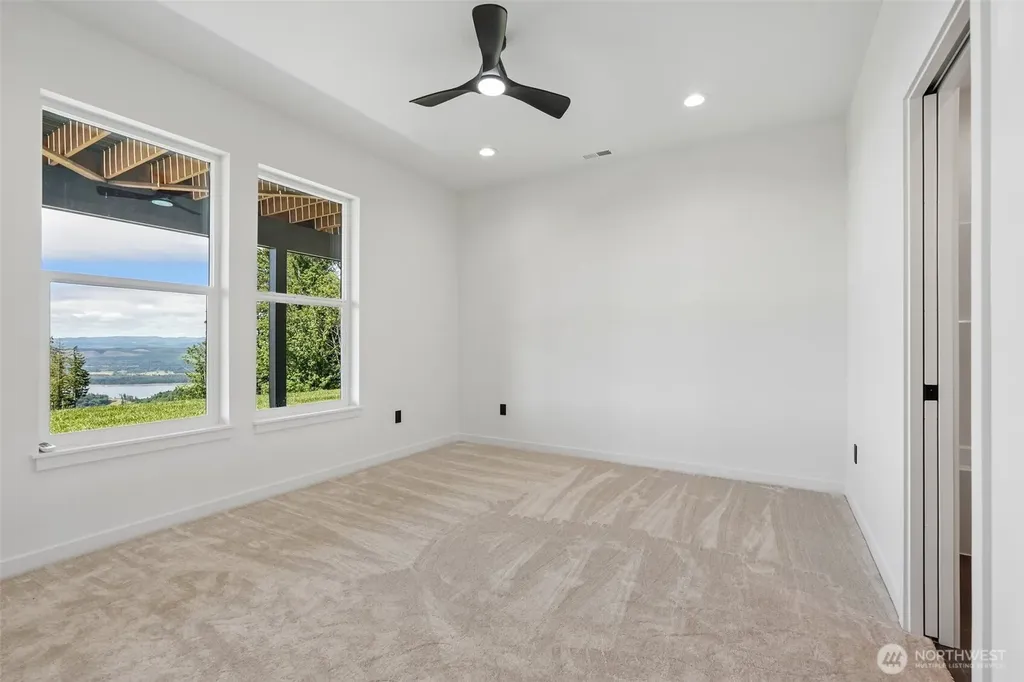 340 Anderson Drive Kalama WA 98625