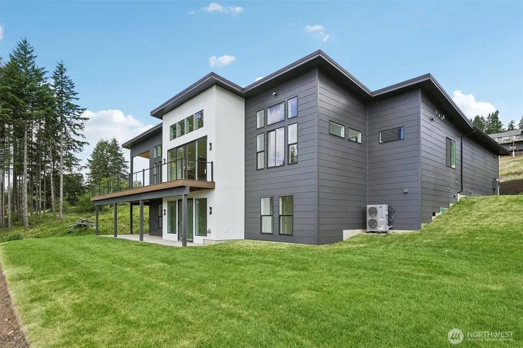 340 Anderson Drive Kalama WA 98625