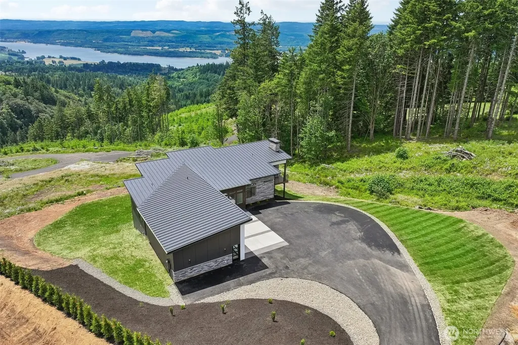 340 Anderson Drive Kalama WA 98625