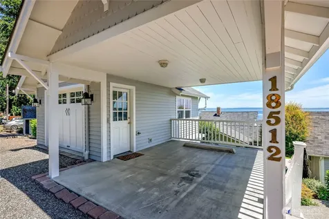 18512 Angeline Avenue NE Suquamish WA 98392