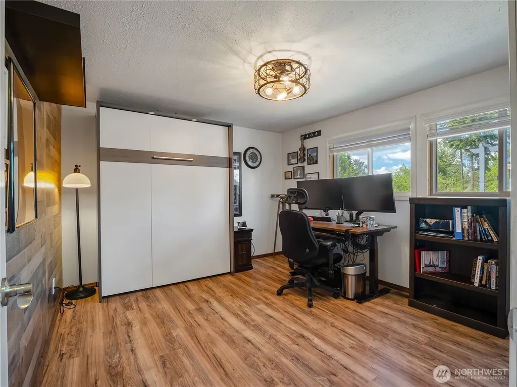 33620 45th Avenue Ct E Eatonville WA 98328