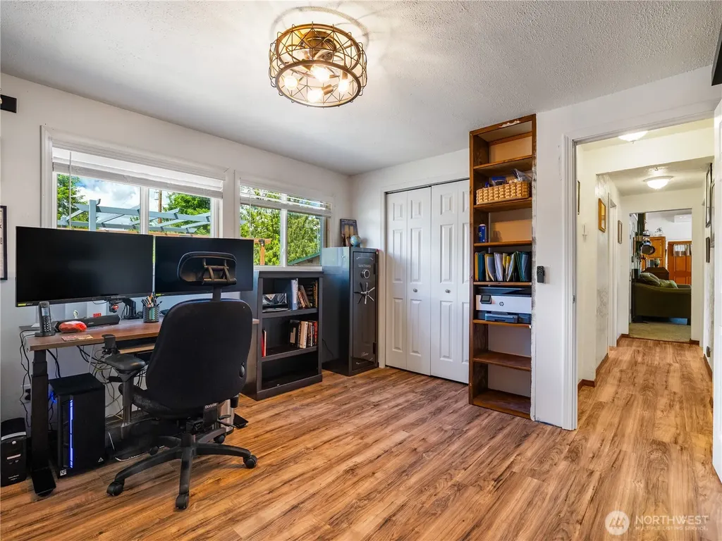 33620 45th Avenue Ct E Eatonville WA 98328