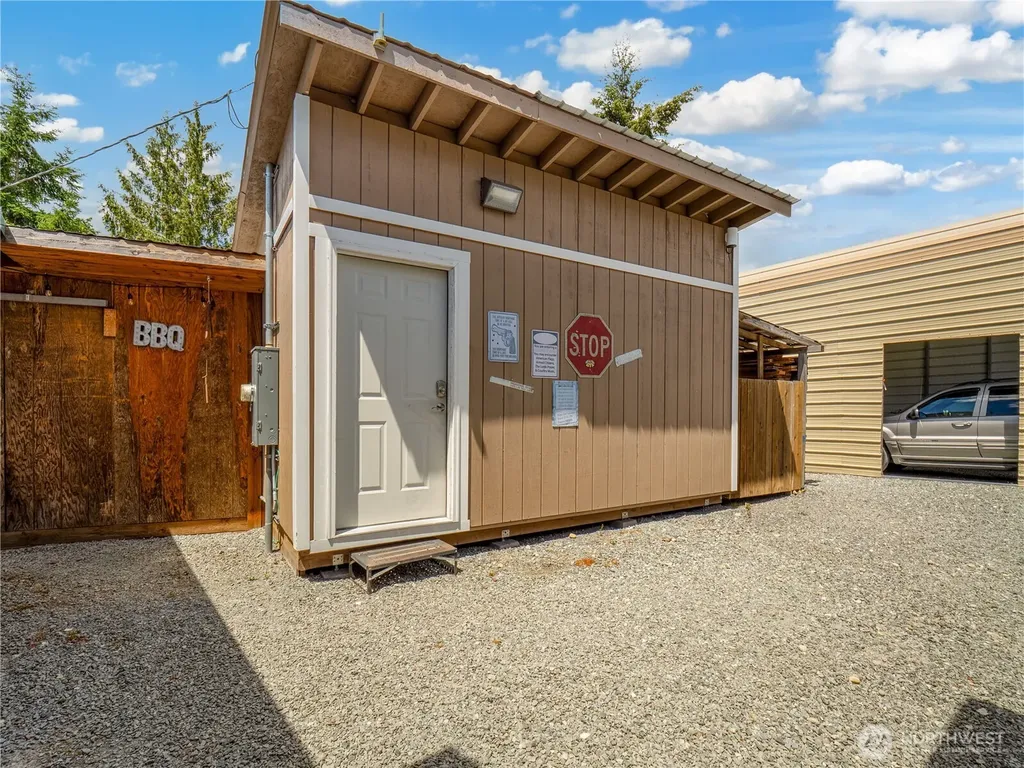 33620 45th Avenue Ct E Eatonville WA 98328