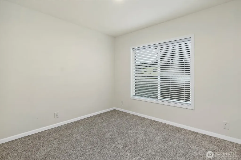 17005 Linden Court SE Yelm WA 98597