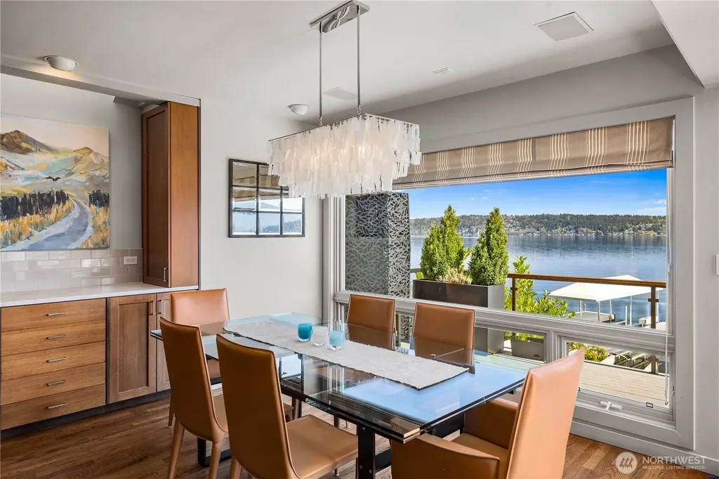 842 W Lake Sammamish Parkway SE Bellevue WA 98008